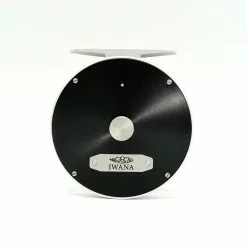 Iwana Steelhead Fliegenrolle - Black/Silver -Fliegenruten Elegant magasin 1 2 1024x1024 2fb700ef 0021 4a16 9e05 073c98d5d62f