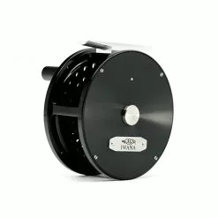 Iwana Steelhead Fliegenrolle - Black 11 Iwana Steelhead Fliegenrolle - Black -Fliegenruten Elegant magasin 2 2 1024x1024 e6970e26 b3ec 4ece 96c1 ff005b387089