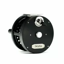 Iwana Salmon Fliegenrolle Black -Fliegenruten Elegant magasin 2 2 720x a7d5cf1a b21d 43e5 84ca 54b07731382c